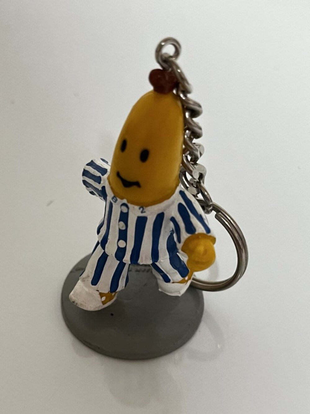 KEYRING VTG 1996 CRYSTAL CRAFT Bananas in Pajamas TV Show - Preowned